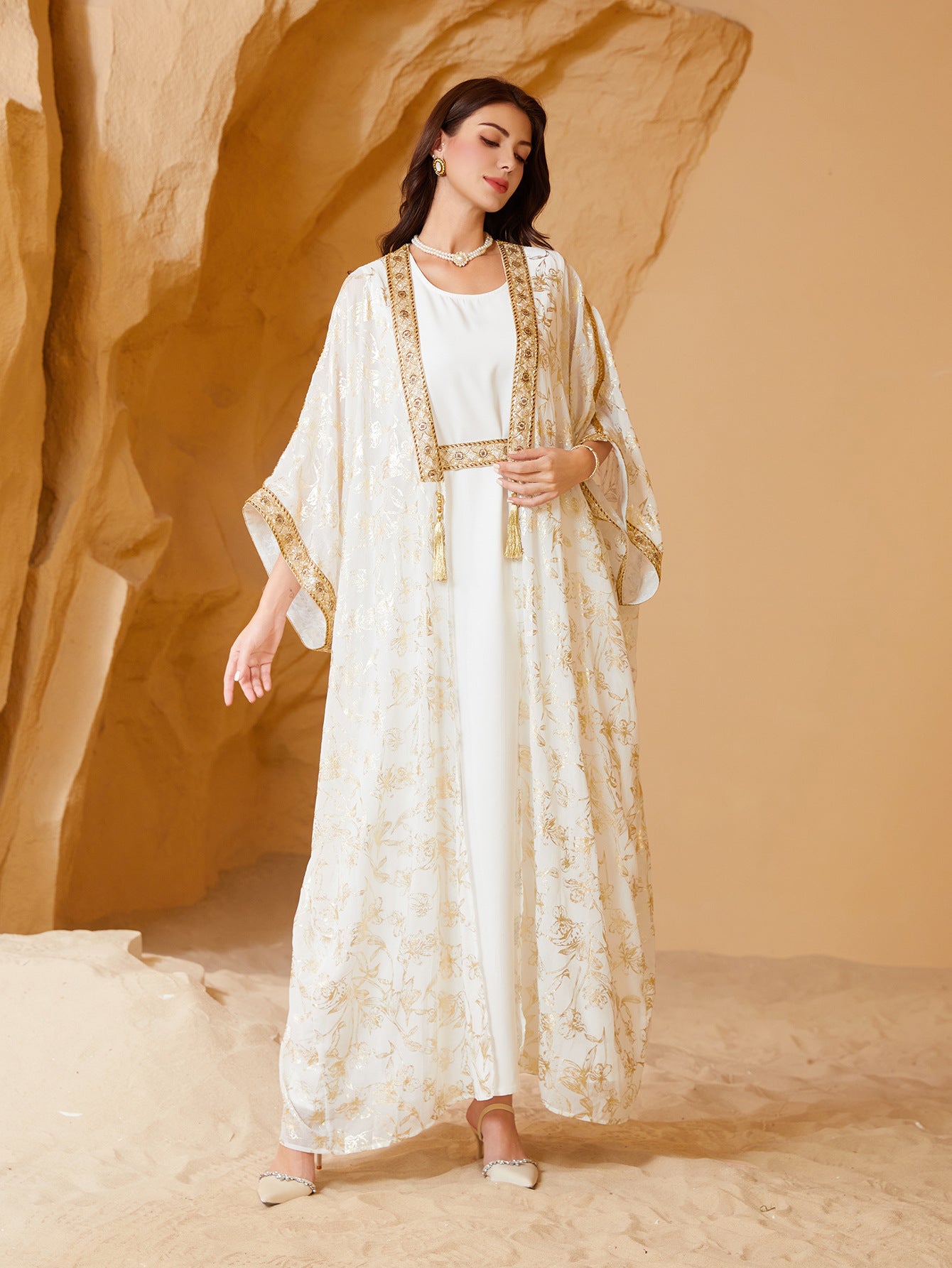 Elegant Gold Foil Chiffon Abaya – Loose Fit Batwing Sleeve Casual Summer Maxi Dress Secondary image